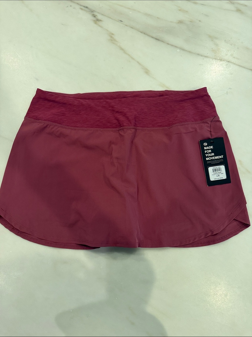NWT Athletic Women’s Burgundy Performance SKIRT -  SIZE Large